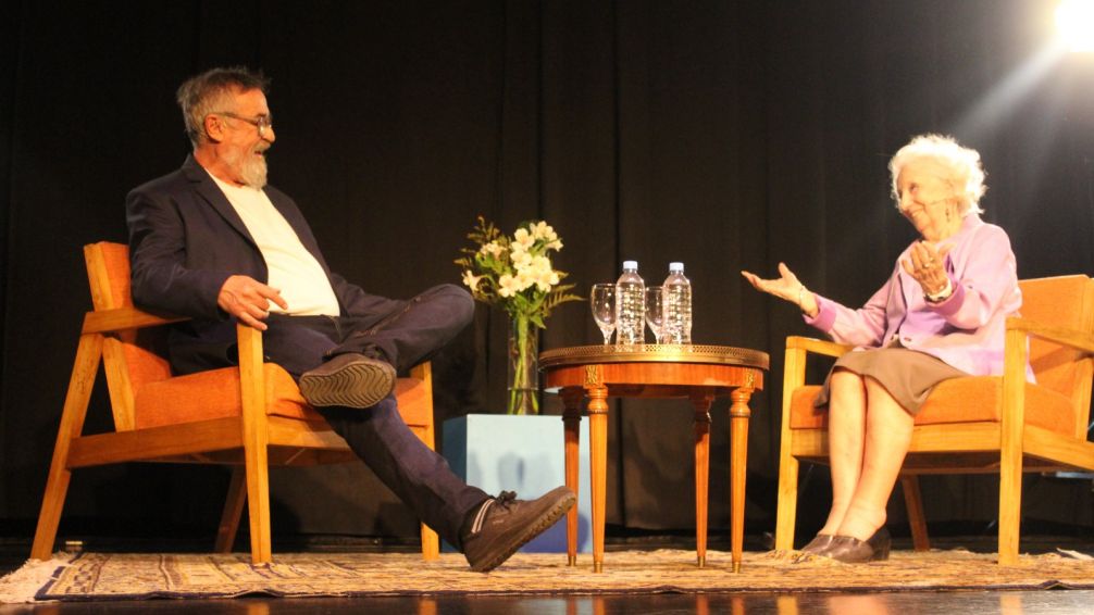 Estela Carlotto visitó Tandil y se presentó en la UNICEN
