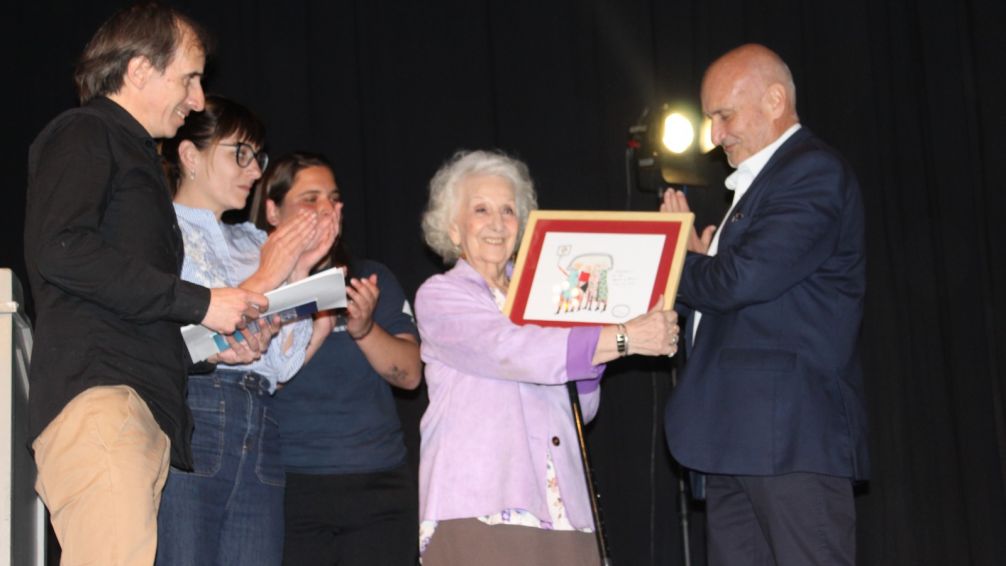 Estela Carlotto visitó Tandil y se presentó en la UNICEN