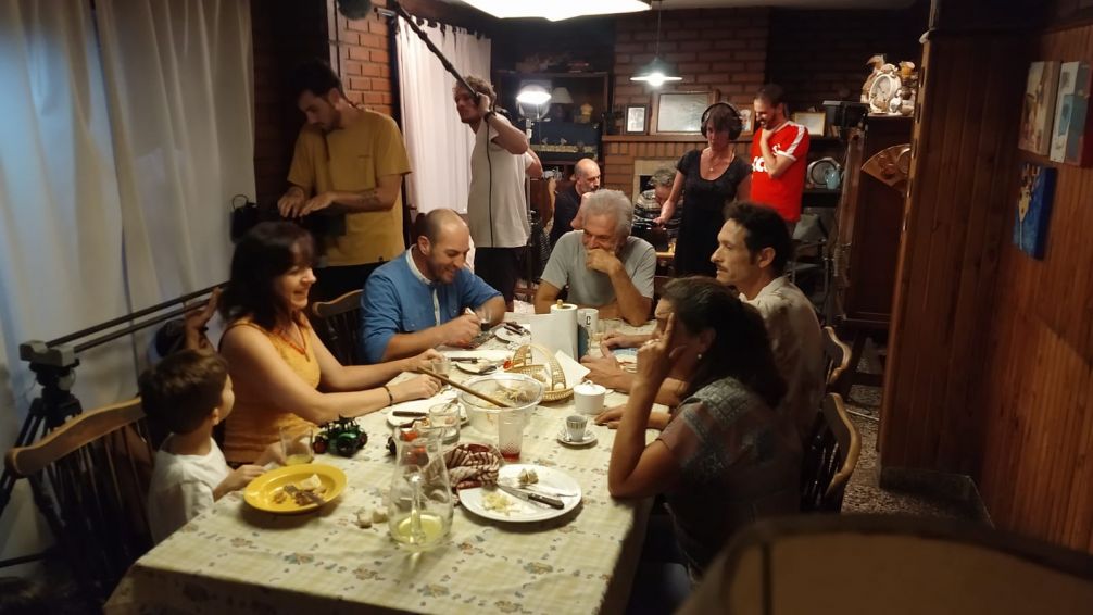 "La luna de coco", la película de producción tandilense, en la apertura del Festival de Cine