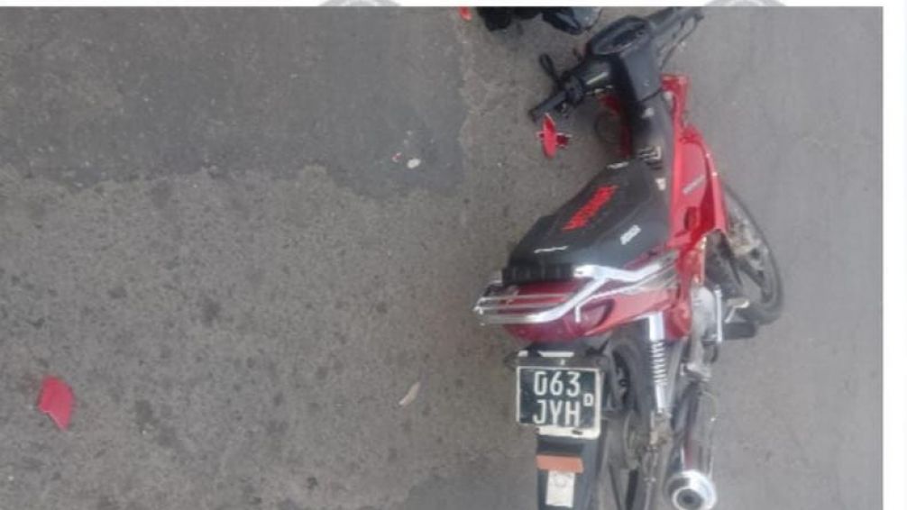 Choque  en Avenida Marconi y Montiel: un motociclista fue trasladado al hospital