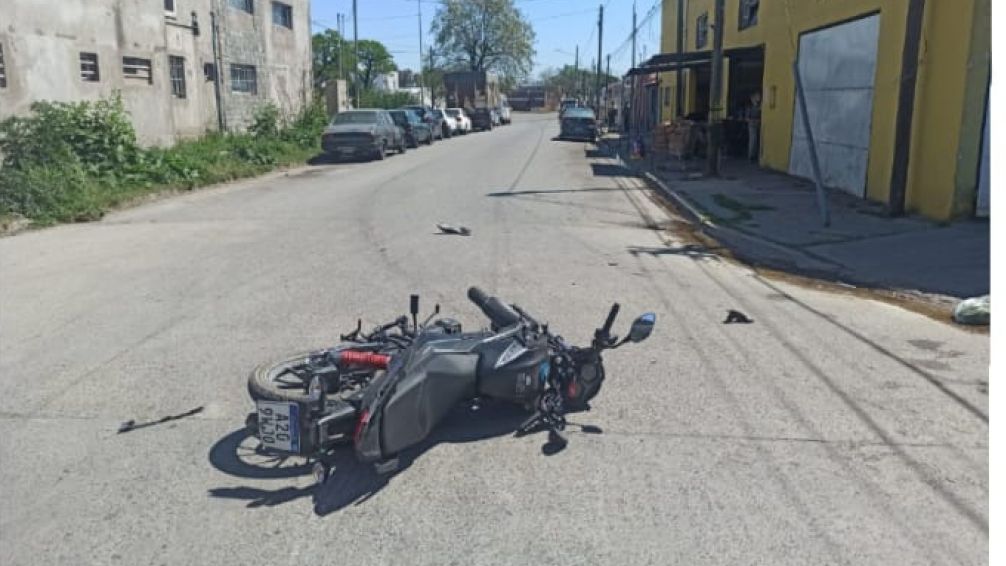 Motociclista con heridas leves tras choque