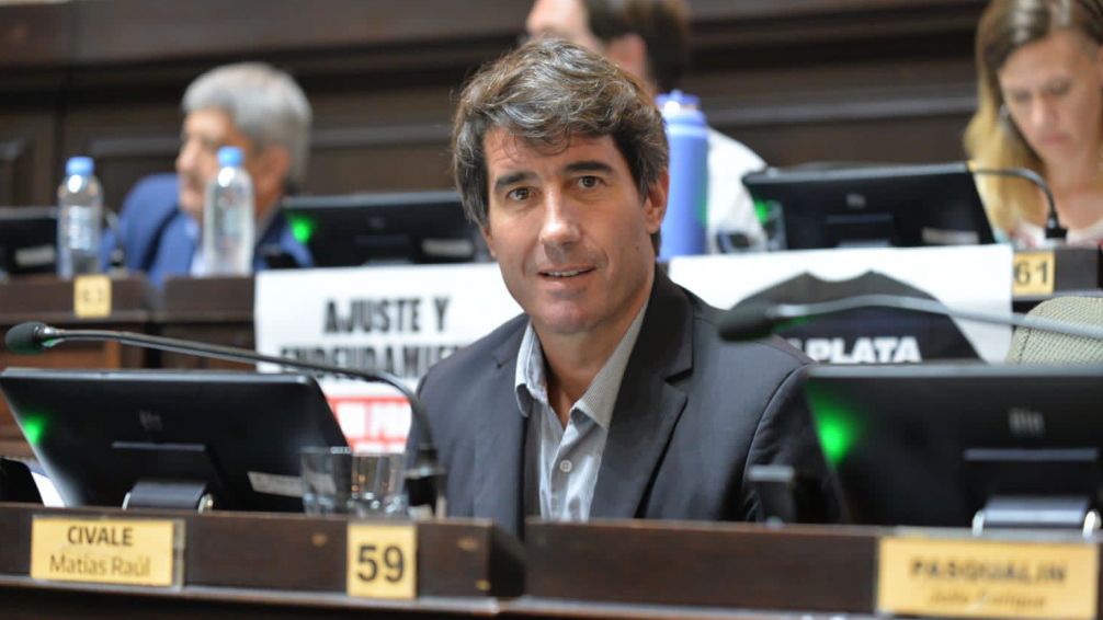 Matías Civale presentó un Proyecto de Ley para la creación de una Defensoría Civil en Tandil