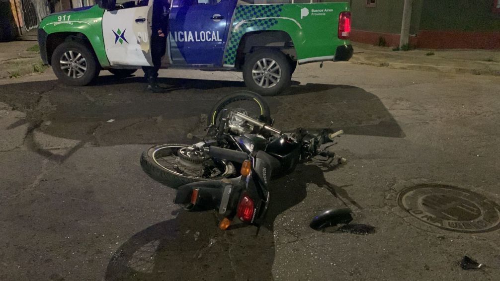 Choque en Lisandro de la Torre y La Rioja: una persona trasladada al Hospital