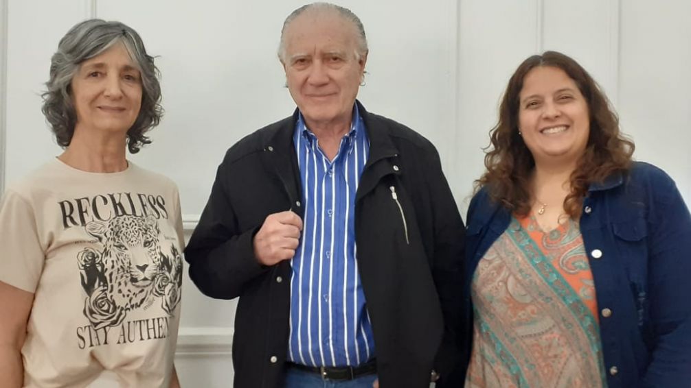 Irreverente, del colectivo "Aire lavado", ganó la primera edición de "Multiverso Cultural"