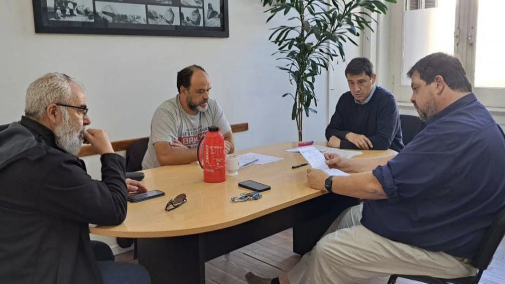 Sindicato y Ejecutivo alcanzaron un acuerdo por el bono y aumento de salarios