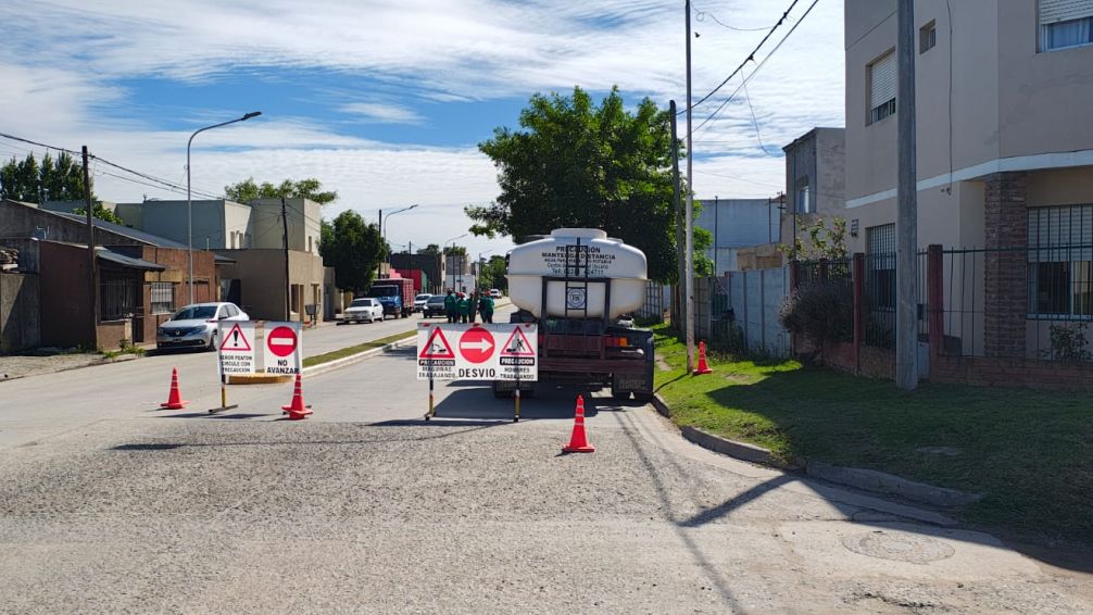 Comenzaron las obras de limpieza y desobstrucción del conducto pluvial de la avenida Actis