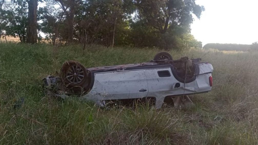 Dos ayacuchenses heridos tras vuelco en Ruta 74