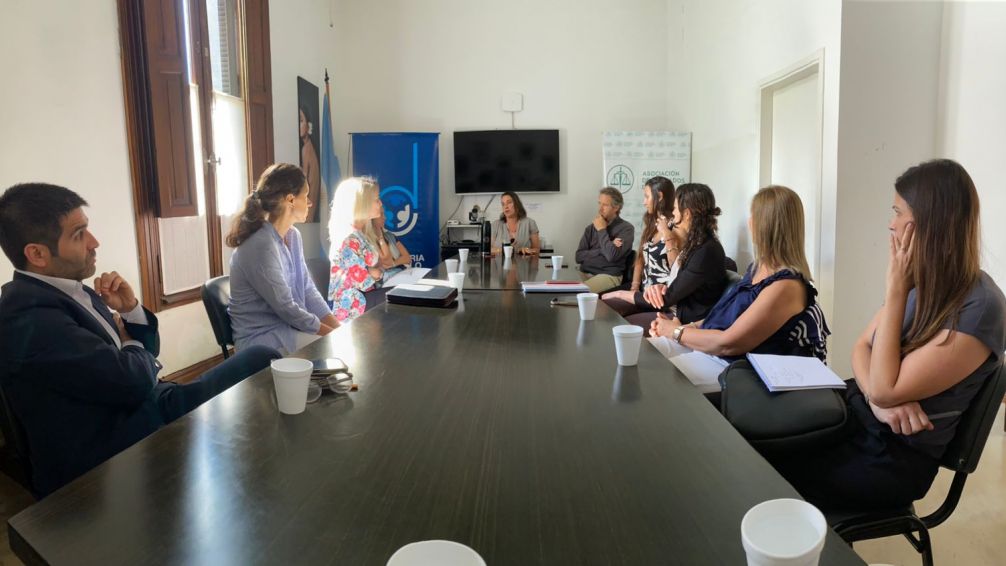 La Defensoría del Pueblo mantuvo na reunión con representantes de organismos públicos