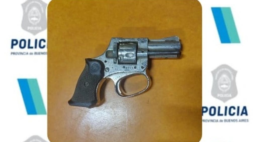Allanamientos en La Movediza: secuestran armas