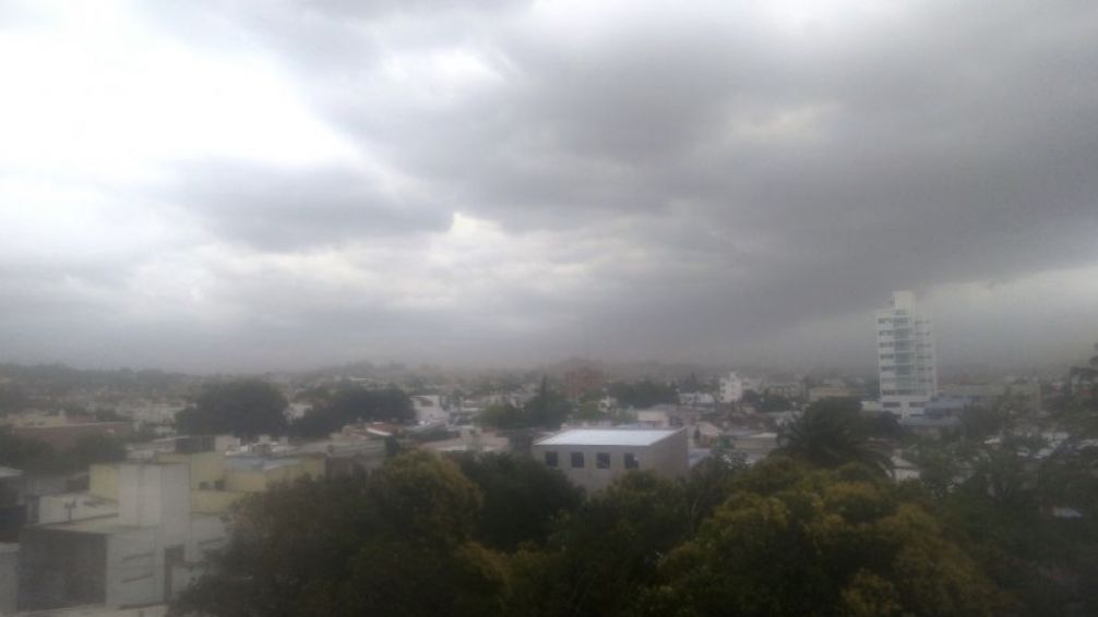 Hay alerta por tormentas para la noche del jueves