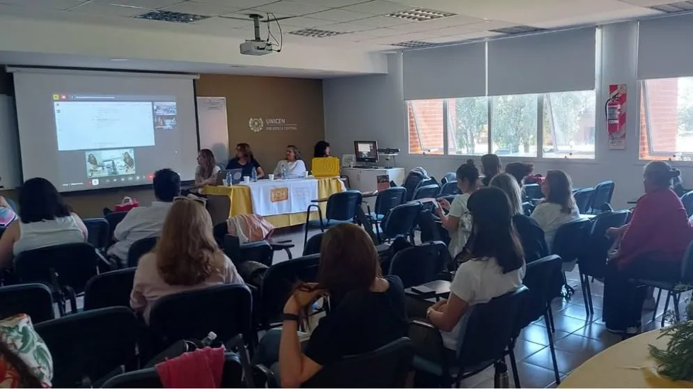 Se realizó el III Encuentro Internacional de Educación en UNICEN