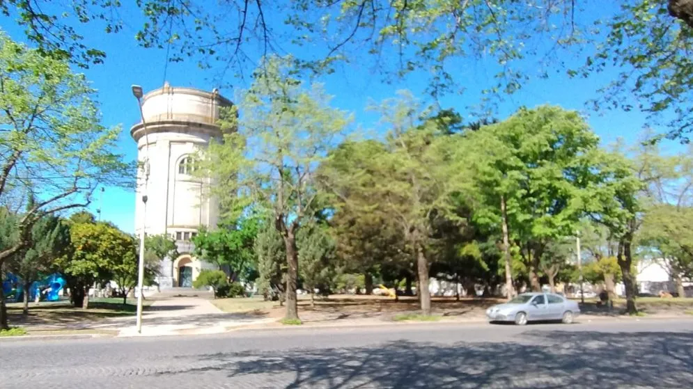 Trabajador de AMEMT recibió una puñalada en la Plaza del Tanque