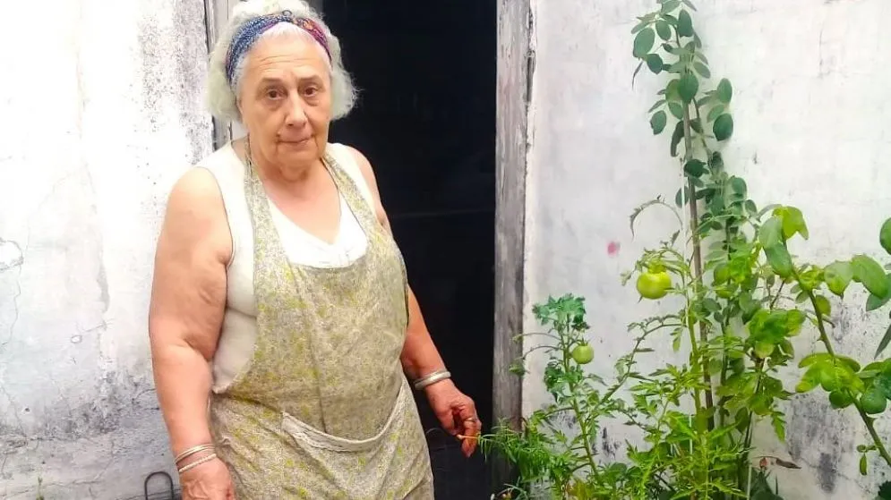 "Manos impregnadas de vigor" 