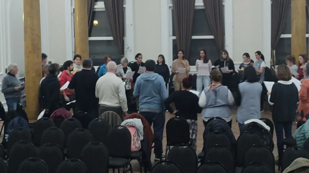 Cultura de la UNICEN ofrece dos propuestas de canto grupal para toda la comunidad