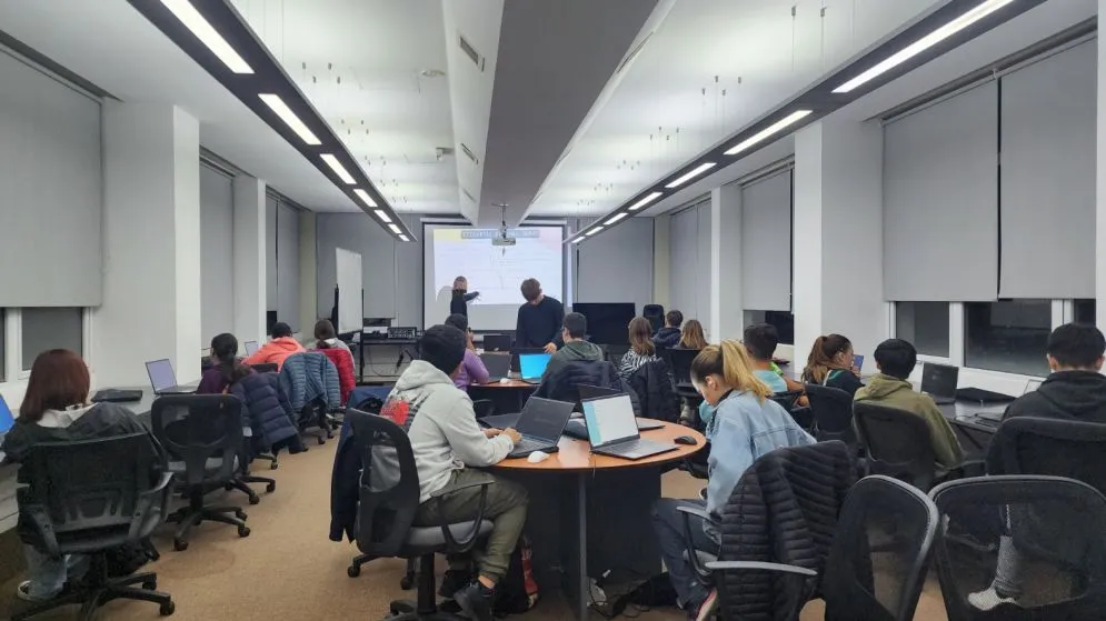 Se extendió la inscripción para el curso de introducción a la programación "Más allá del código"