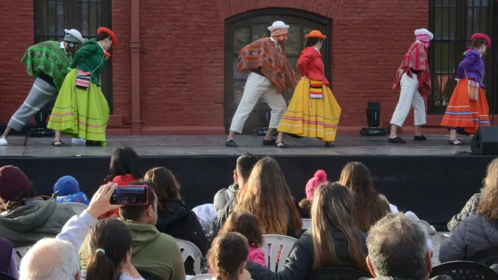 Estación del Encuentro: 202 razones para celebrar la identidad tandilense