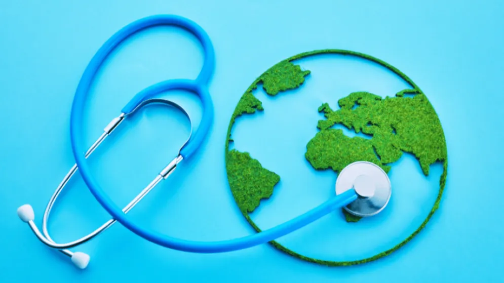 "Acceso a la Salud: un Compromiso Local, un Derecho Global"