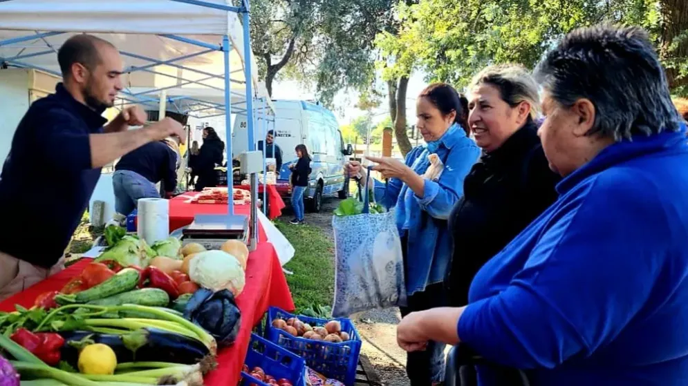 El Mercado Alimenticio vuelve al barrio de la Estación y se lanzará la Fiesta de la Miel