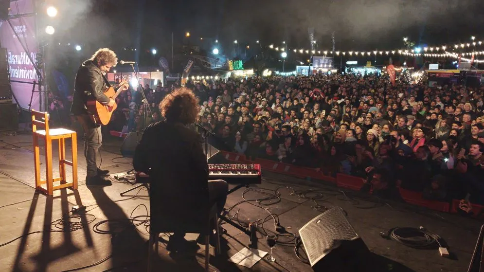 Una multitud vibró en la segunda jornada del Roca Rock con Iván Noble como invitado especial