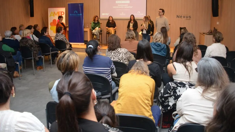  El Ciclo "Nosotras hacemos, voces que inspiran" una nueva charla con referentes del liderazgo local
