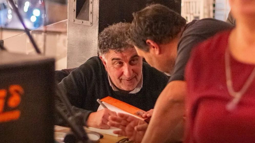 Se presentó el libro de las "Memorias del Bar Ideal"
