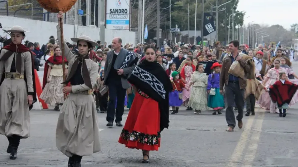 Desfile del 25 de Mayo: la convocatoria cierra este jueves