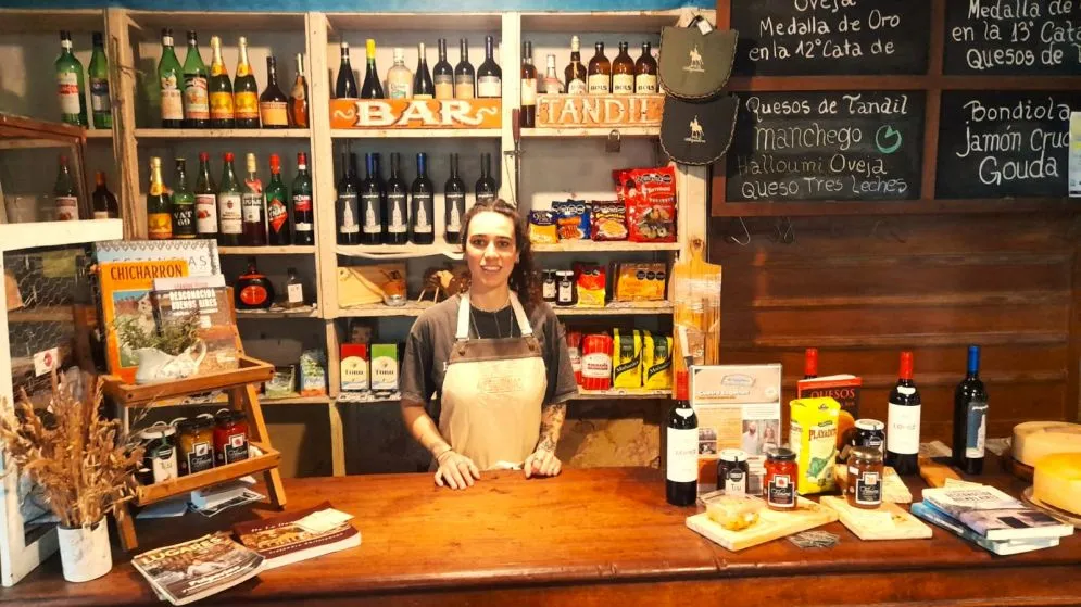 Cuatro Esquinas: abrigo gastronómico en Azucena 