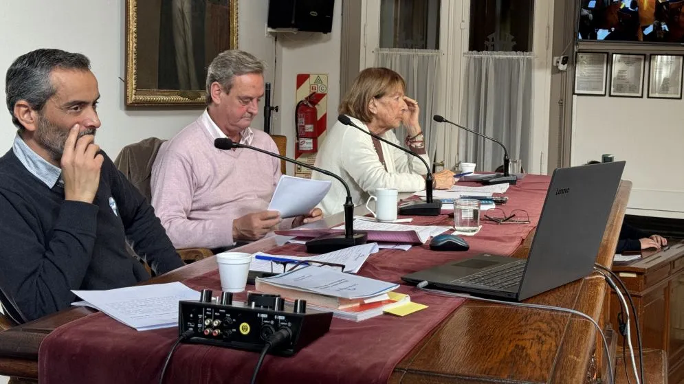 El Concejo aprobó por mayoría las ordenanzas de Compensación de Excesos 