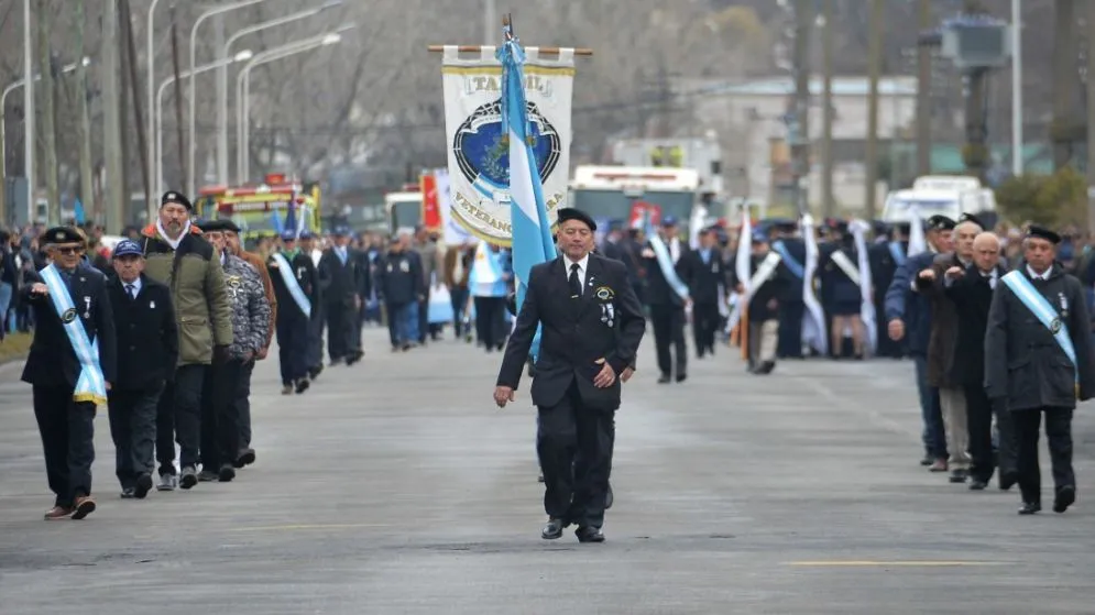 Se espera una masiva participación de la comunidad en el Desfile del 25 de Mayo