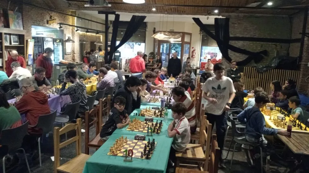 Ajedrez: se disputó con éxito la segunda fecha del Prix Sierras de Tandil 