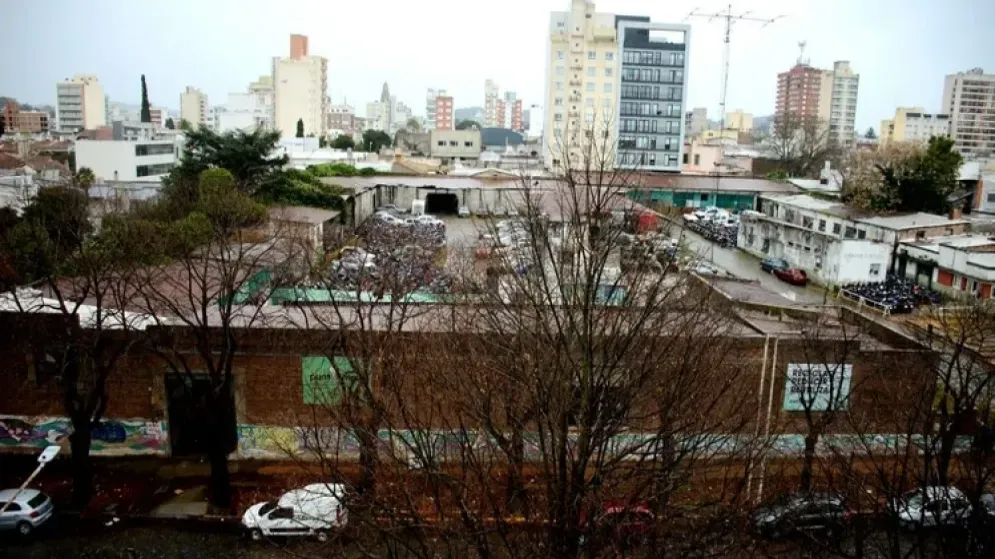 Se realiza la subasta del predio Municipal de la avenida Santamarina