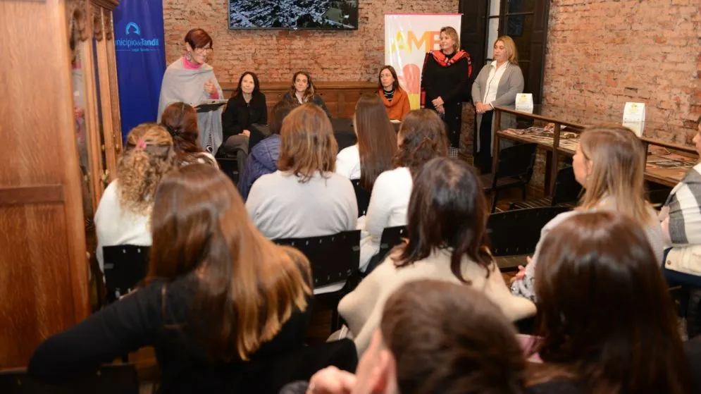 "Nosotras Hacemos: Voces que inspiran" y una edición con foco en el sector comercial