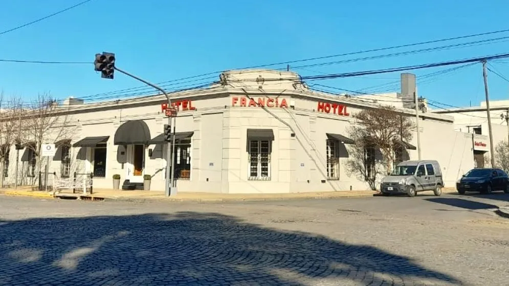 Hotel Francia: hermosa mañana, ¿verdad? 