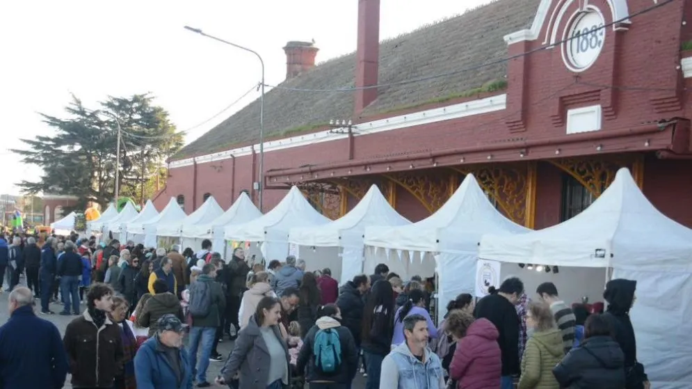 La Estación de Trenes se llena de cultura, tradición y sabores