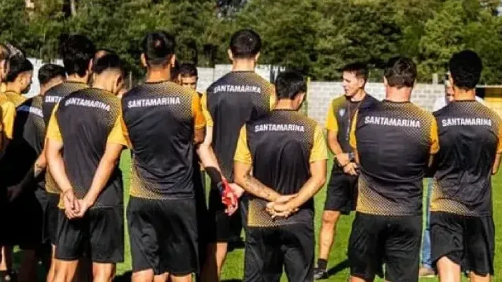 Los jugadores de Santamarina no entrenaron en reclamo por atraso en los pagos