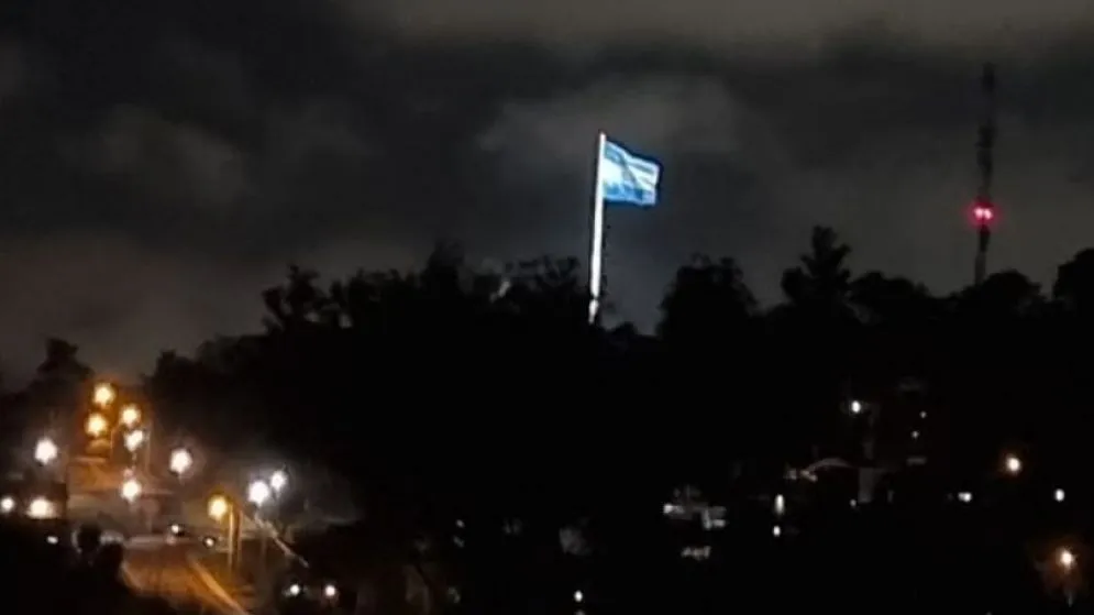 El viernes se realizará un izamiento especial de la bandera en el Parque Independencia
