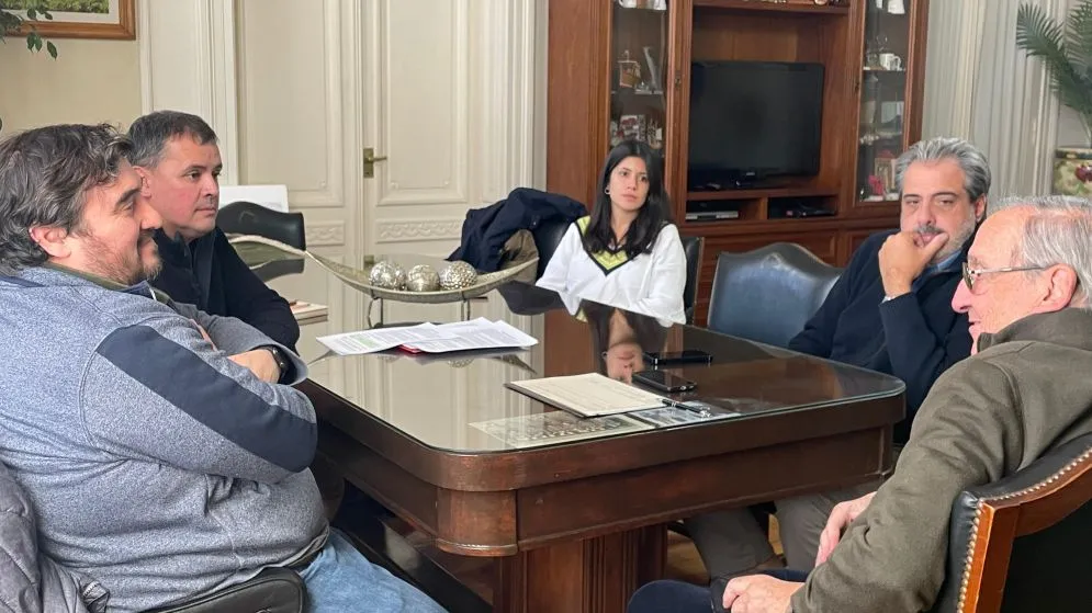 Firman un convenio para impulsar la transformación digital y la innovación local