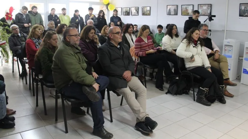 Se presentó el libro "Formar para transformar: 60 años de Exactas"