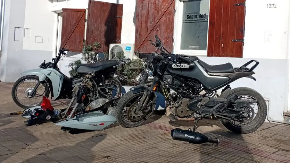 Allanamientos en Barrio Palermo y La Movediza: recuperan tres motos con pedido de secuestro
