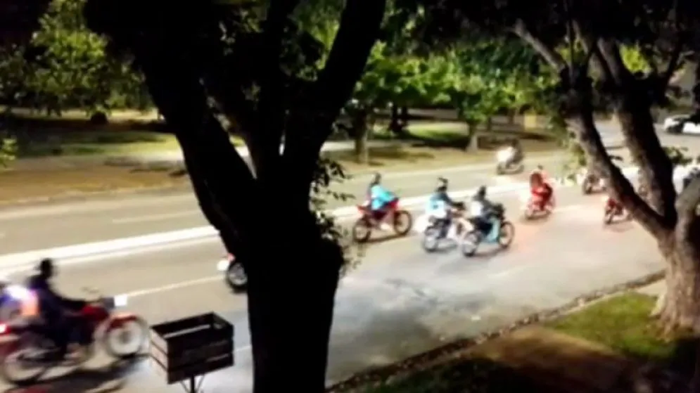 "Queremos soluciones concretas": vecinos del Parque Independencia reclaman por los ruidos de motos