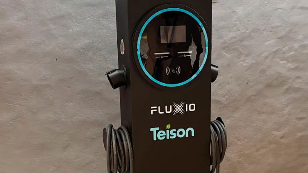 La Hostería de la Cascada apuesta por la movilidad sustentable con una estación de carga para autos eléctricos