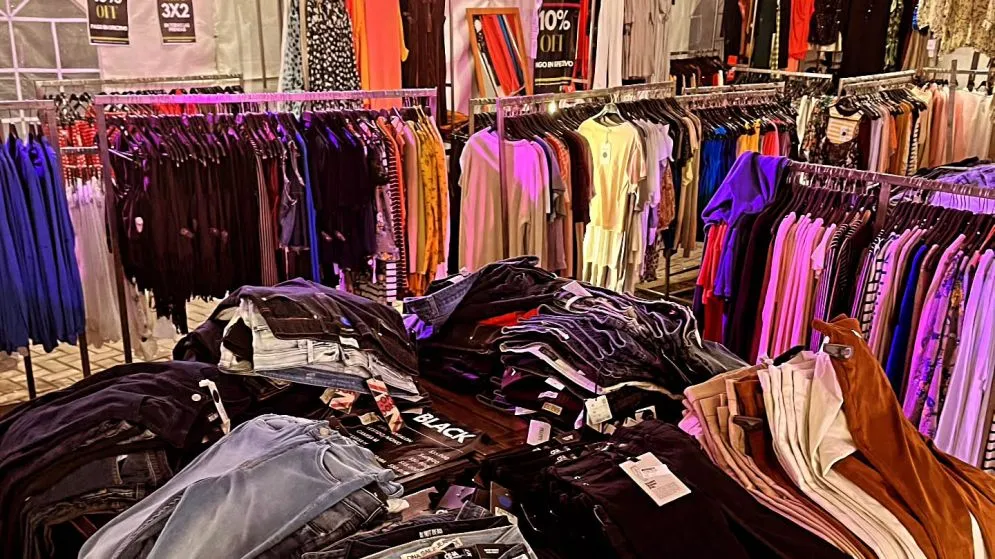 Últimos días para aprovechar el Outlet Premium: descuentos imperdibles en primeras marcas