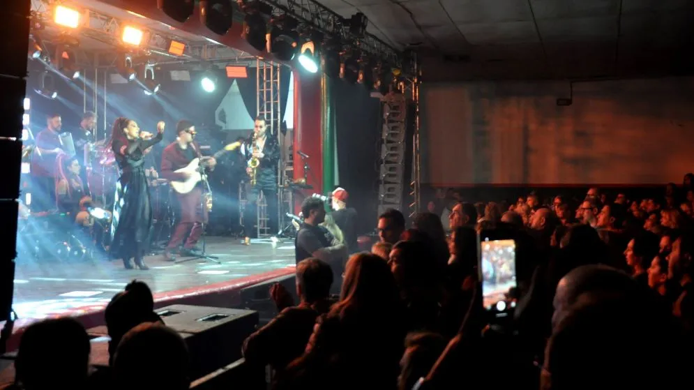 La Delio Valdez encendió Tandil con su Cumbión