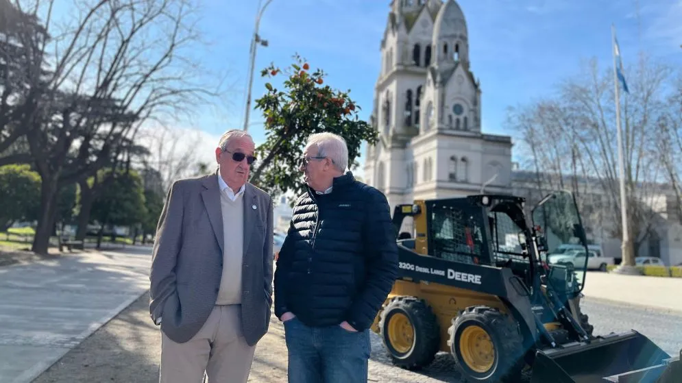 El Municipio adquirió maquinarias viales para el mantenimiento de calles y desagües