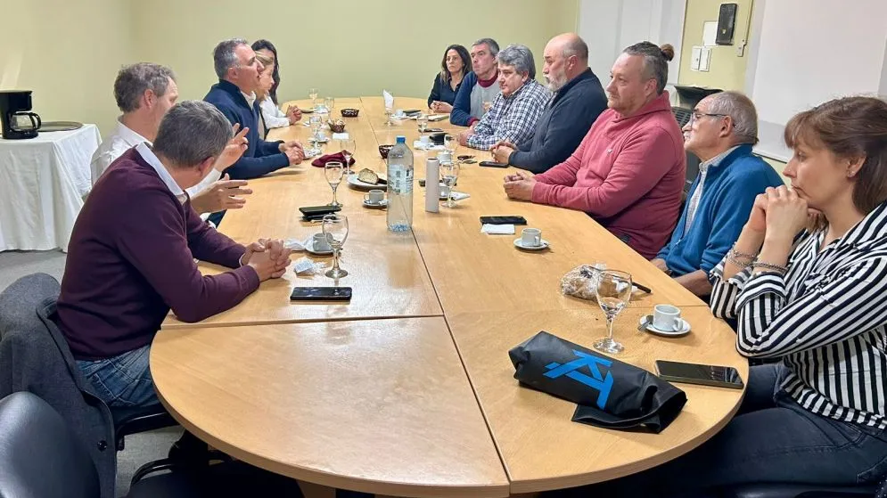 La Libertad Avanza mantuvo reuniones con la Cámara Empresaria de Tandil, APYMET y la Asociación de Hoteles