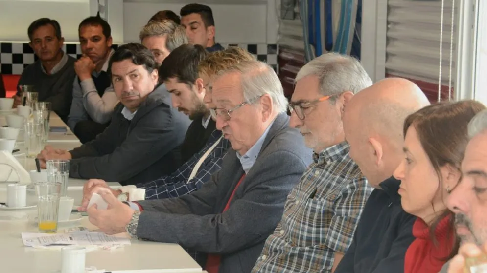 Lunghi convocó a un encuentro con referentes del sector para dialogar e intercambiar miradas