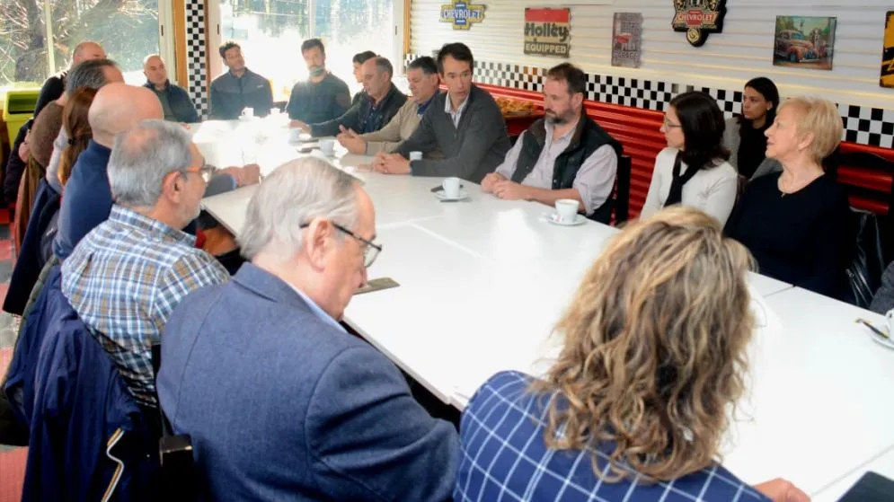 Lunghi convocó a un encuentro con referentes del sector para dialogar e intercambiar miradas
