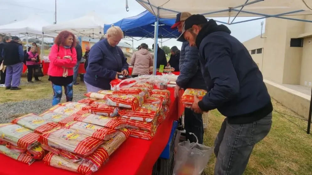 El Mercado Alimenticio Barrial vuelve este jueves con más opciones de productos tandilenses