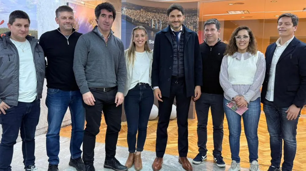 Maximiliano Pullaro recibió a Matías Civale junto a referentes de Somos Buenos Aires