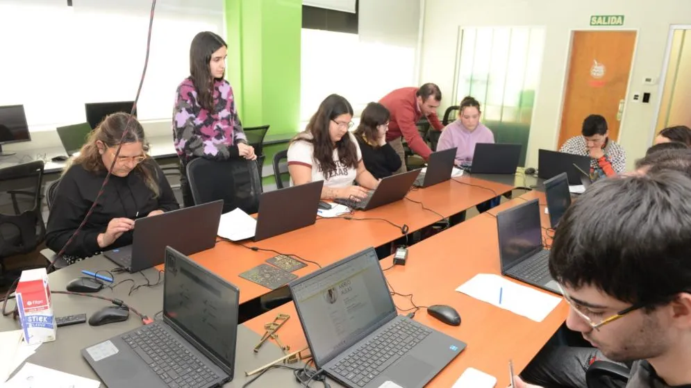 Se realizó la segunda jornada del programa "Primeros pasos para el empleo"